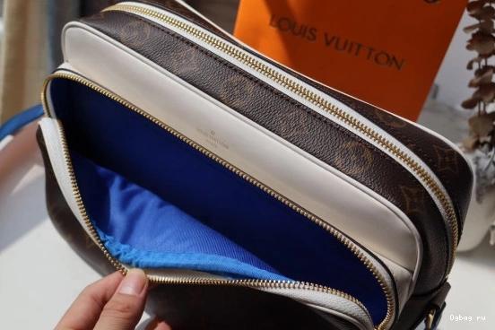 VUITTON LVXNBA NIL MESSENGER LOUIS 0815
